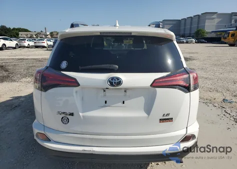 2018 Toyota Rav4 Le z USA, uszkodzony, nr VIN 2T3ZFREV8JW475231